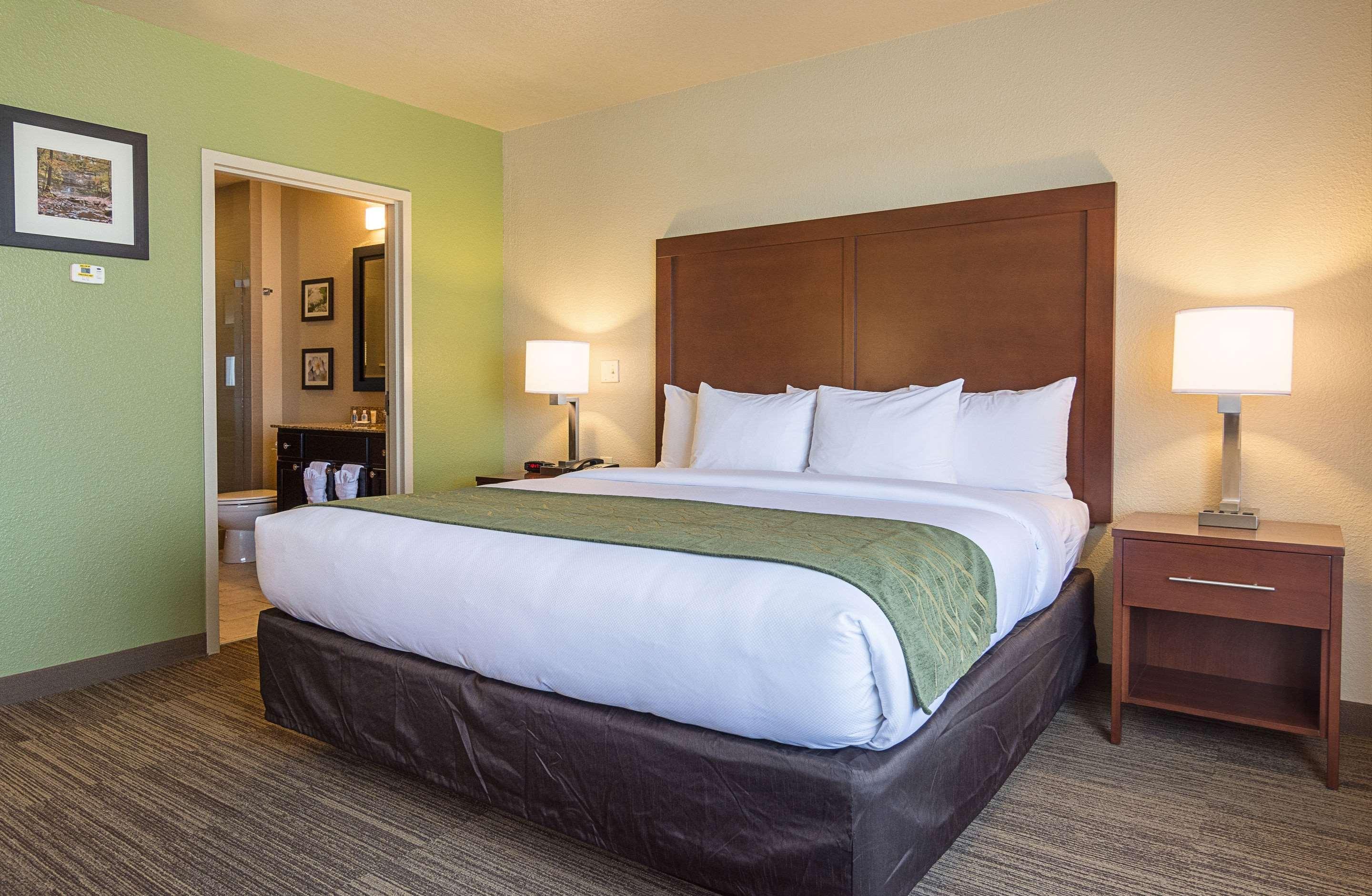 Comfort Inn Bentonville - Crystal Bridges Экстерьер фото