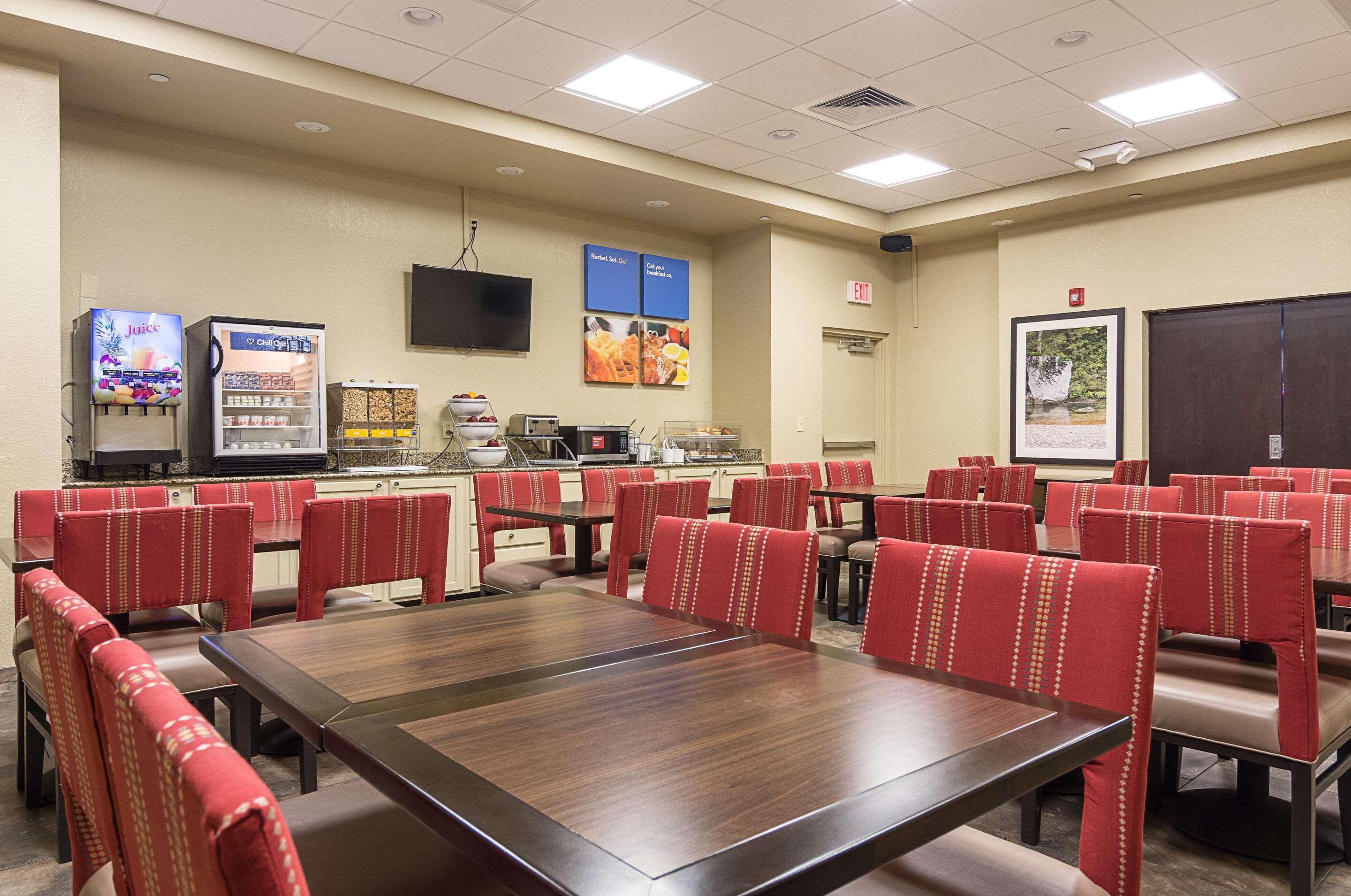 Comfort Inn Bentonville - Crystal Bridges Экстерьер фото
